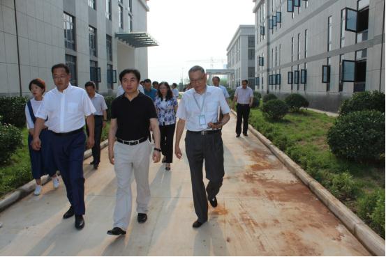 濟南市委常委、濟南高新區黨工委書記、管委會主任考察新廠區